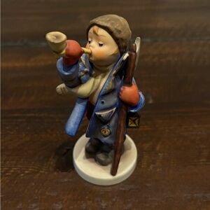 Hear Ye Hear Ye Hummel